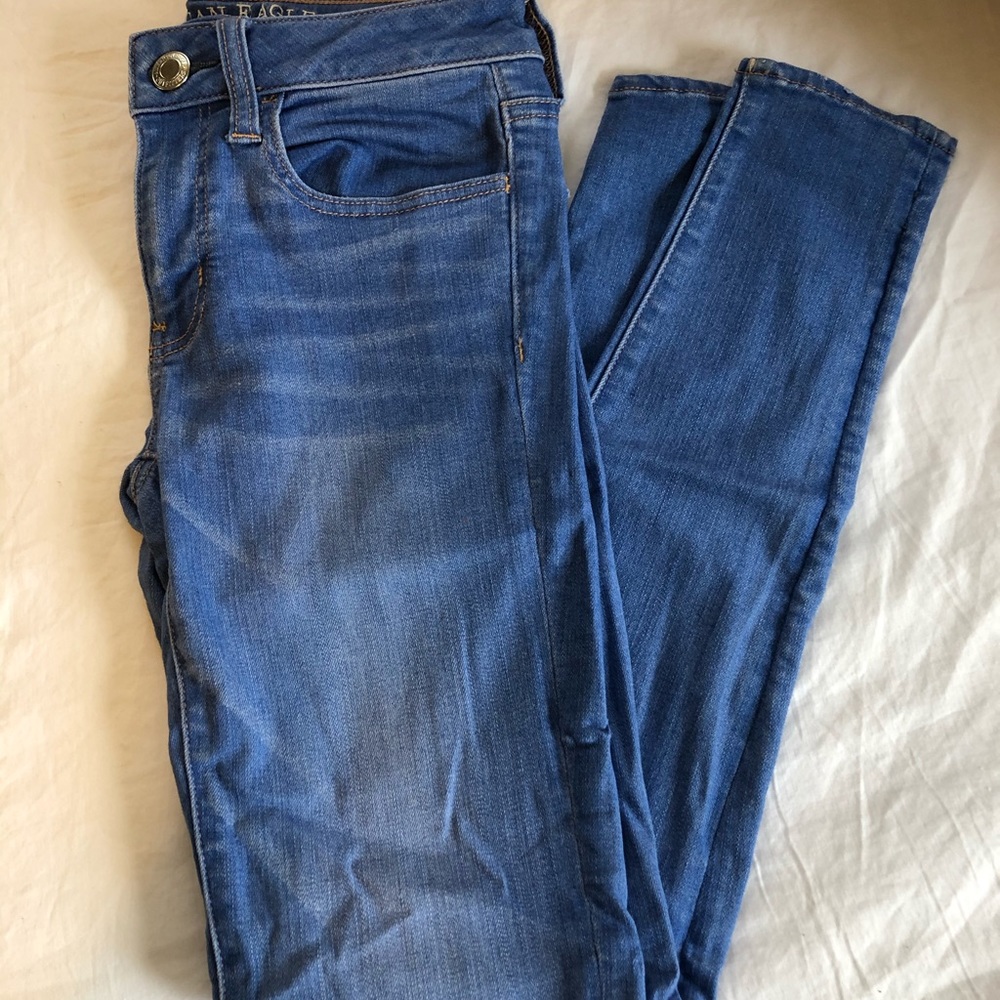 American eagle blue jeans